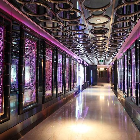 Mandarin Hotel Kanton Exterior foto