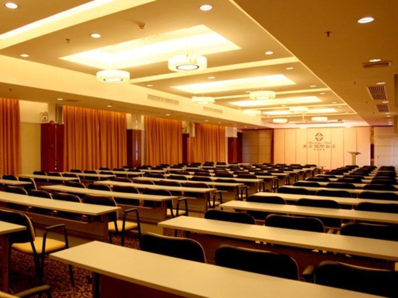 Mandarin Hotel Kanton Exterior foto