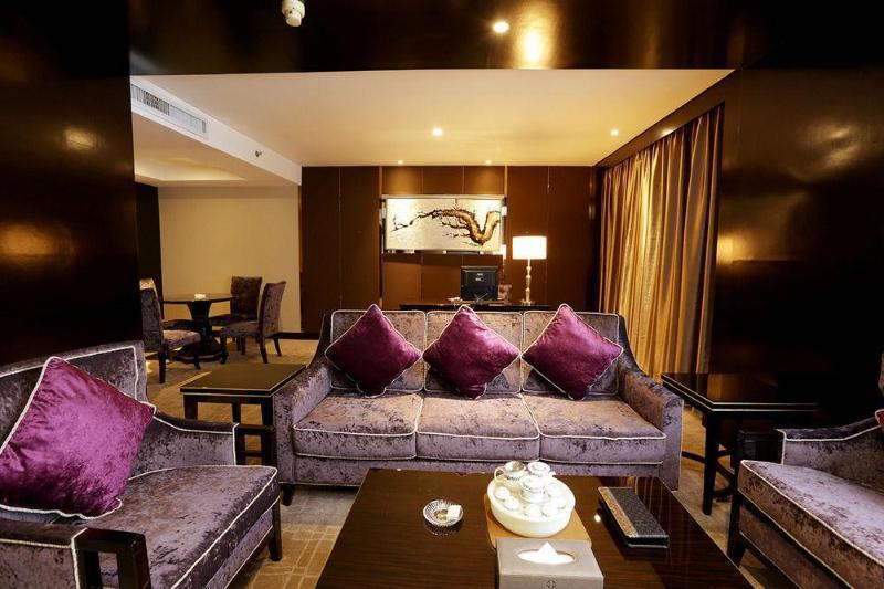 Mandarin Hotel Kanton Exterior foto